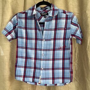 ❤️BUNDLE BUY 3 GET 15% OFF❤️
Ecko Unlimited Blue and Red Plaid Button Down Shirt